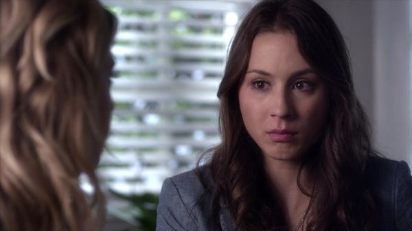 PLL_S04E07_720p_JACK_Up_DownloadSeriesHere_1185.jpg