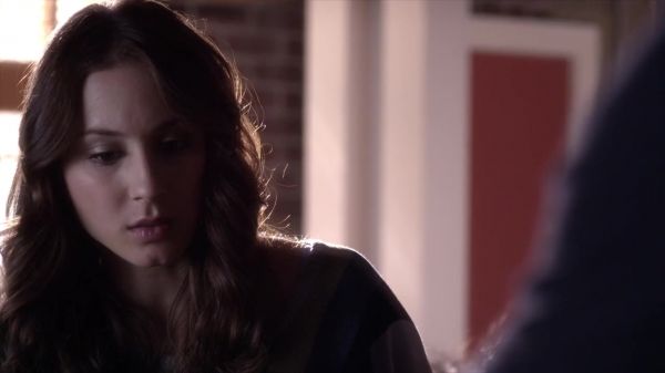 PLL_S04E07_720p_JACK_Up_DownloadSeriesHere_2063.jpg