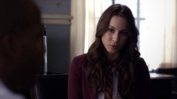 PLL_S04E08_720p_JACK_Up_DownloadSeriesHere_1143.jpg