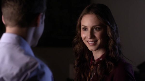 PLL_S04E08_720p_JACK_Up_DownloadSeriesHere_1737.jpg