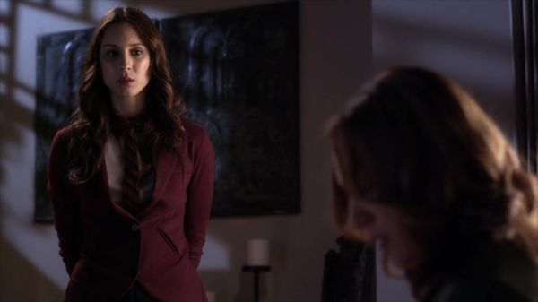 PLL_S04E08_720p_JACK_Up_DownloadSeriesHere_2416.jpg