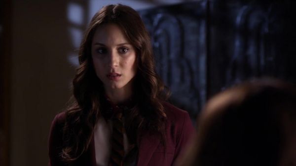 PLL_S04E08_720p_JACK_Up_DownloadSeriesHere_2430.jpg