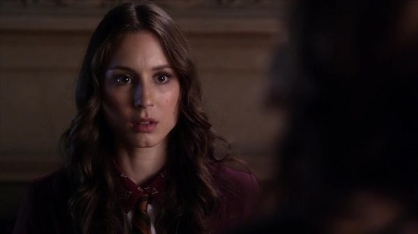 PLL_S04E08_720p_JACK_Up_DownloadSeriesHere_2518.jpg
