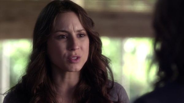 PLL_S04E09_720p_JACK_Up_DownloadSeriesHere_0193.jpg