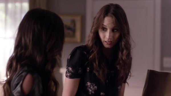 PLL_S04E09_720p_JACK_Up_DownloadSeriesHere_1048.jpg