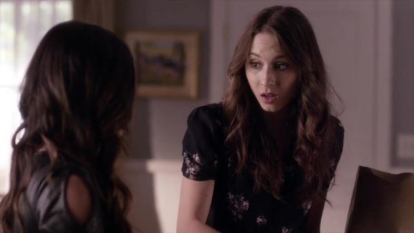 PLL_S04E09_720p_JACK_Up_DownloadSeriesHere_1055.jpg