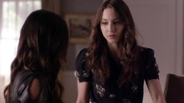 PLL_S04E09_720p_JACK_Up_DownloadSeriesHere_1068.jpg