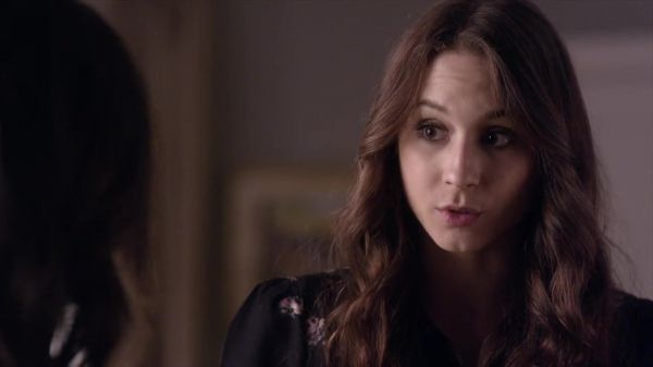 PLL_S04E09_720p_JACK_Up_DownloadSeriesHere_1076.jpg