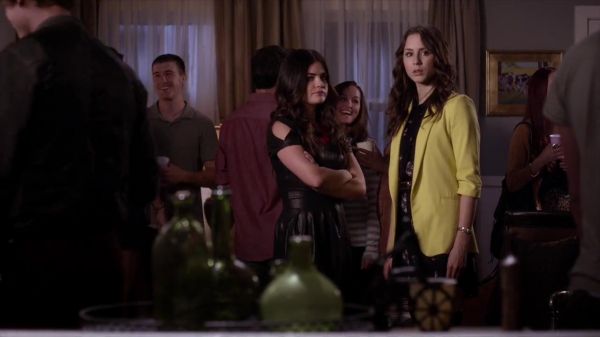 PLL_S04E09_720p_JACK_Up_DownloadSeriesHere_1397.jpg