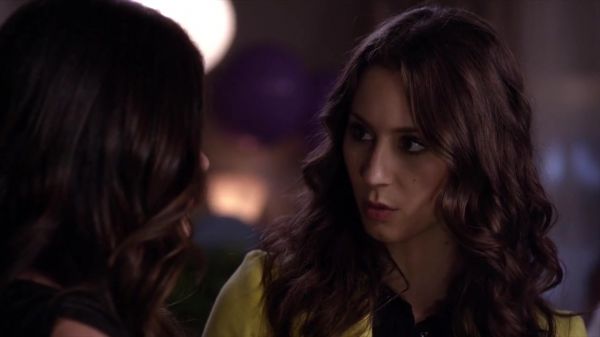 PLL_S04E09_720p_JACK_Up_DownloadSeriesHere_1431.jpg