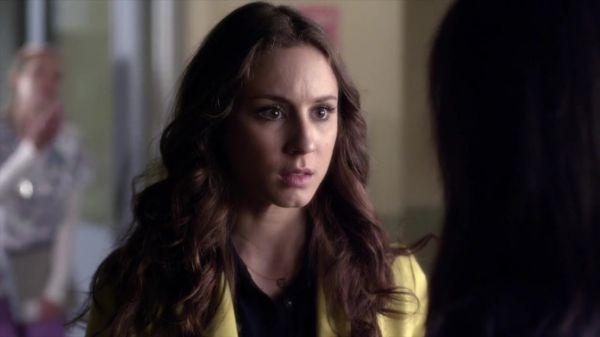 PLL_S04E09_720p_JACK_Up_DownloadSeriesHere_2392.jpg