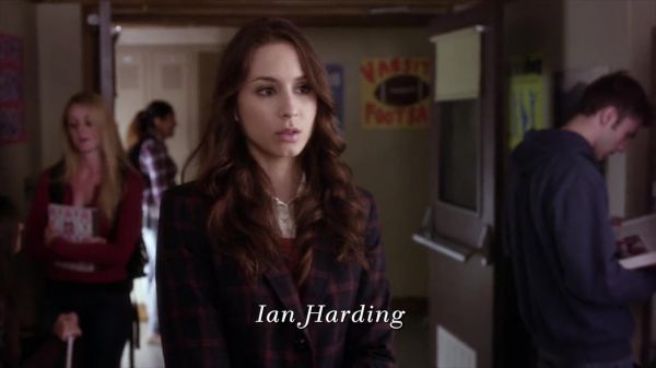 PLL_S04E10_720p_JACK_Up_DownloadSeriesHere_0191.jpg
