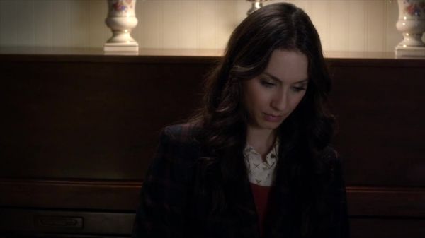 PLL_S04E10_720p_JACK_Up_DownloadSeriesHere_1855.jpg