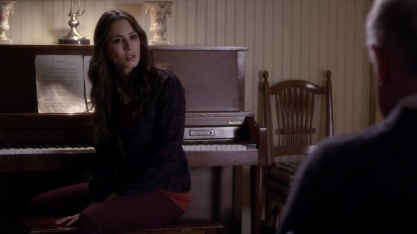 PLL_S04E10_720p_JACK_Up_DownloadSeriesHere_1927.jpg