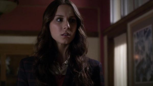 PLL_S04E10_720p_JACK_Up_DownloadSeriesHere_1959.jpg