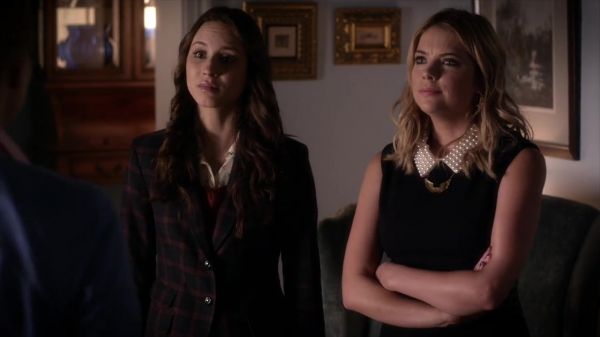 PLL_S04E10_720p_JACK_Up_DownloadSeriesHere_2032.jpg