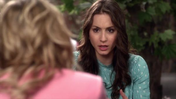 PLL_S04E11_720p_JACK_Up_DownloadSeriesHere_0126.jpg