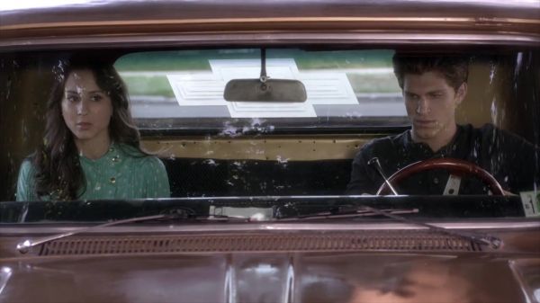 PLL_S04E11_720p_JACK_Up_DownloadSeriesHere_0678.jpg