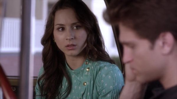 PLL_S04E11_720p_JACK_Up_DownloadSeriesHere_0792.jpg