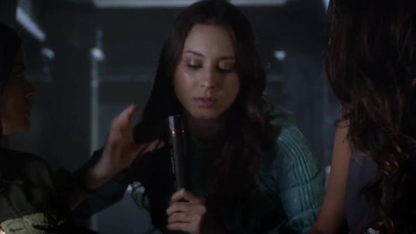PLL_S04E11_720p_JACK_Up_DownloadSeriesHere_0872.jpg