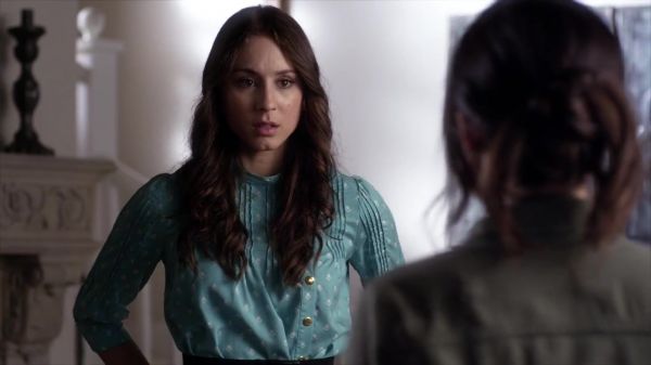 PLL_S04E11_720p_JACK_Up_DownloadSeriesHere_1059.jpg
