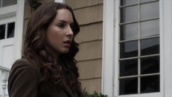 PLL_S04E12_720p_JACK_Up_DownloadSeriesHere_0646.jpg
