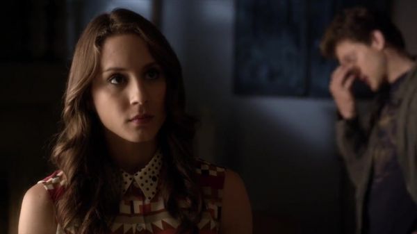 PLL_S04E12_720p_JACK_Up_DownloadSeriesHere_0848.jpg