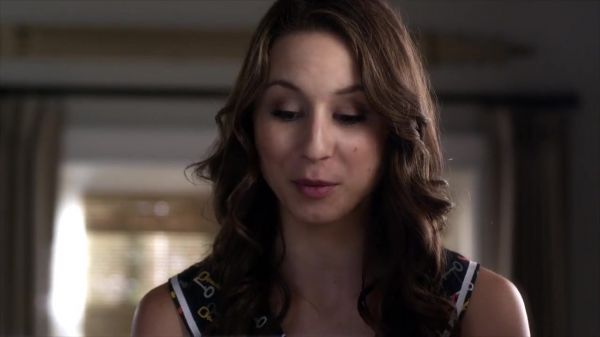 PLL_S04E12_720p_JACK_Up_DownloadSeriesHere_1419.jpg