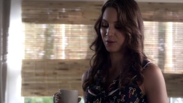 PLL_S04E12_720p_JACK_Up_DownloadSeriesHere_1437.jpg