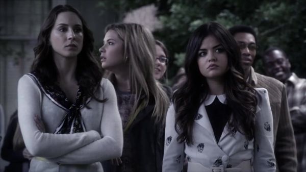 PLL_S04E12_720p_JACK_Up_DownloadSeriesHere_1544.jpg
