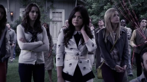 PLL_S04E12_720p_JACK_Up_DownloadSeriesHere_1568.jpg