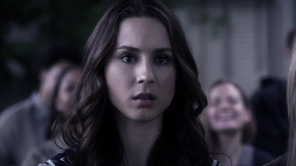 PLL_S04E12_720p_JACK_Up_DownloadSeriesHere_1614.jpg