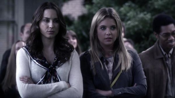PLL_S04E12_720p_JACK_Up_DownloadSeriesHere_1634.jpg