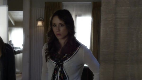 PLL_S04E12_720p_JACK_Up_DownloadSeriesHere_1996.jpg