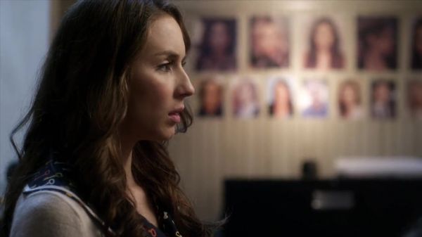 PLL_S04E12_720p_JACK_Up_DownloadSeriesHere_2187.jpg