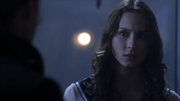 PLL_S04E12_720p_JACK_Up_DownloadSeriesHere_2259.jpg