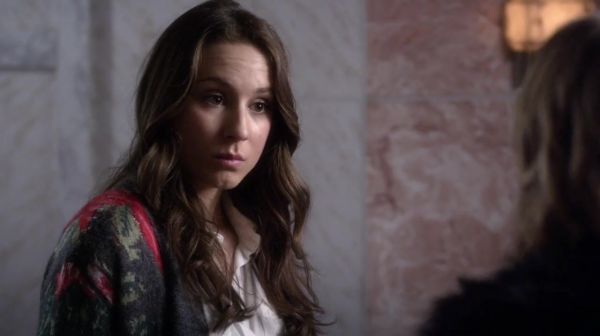 PLL_S04E14_720p_JACK_Up_DownloadSeriesHere_0185.jpg