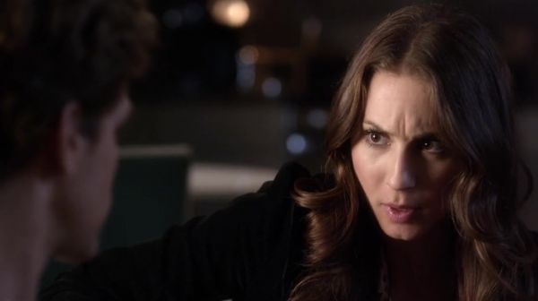 PLL_S04E14_720p_JACK_Up_DownloadSeriesHere_0898.jpg