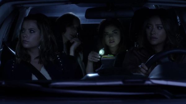 PLL_S04E15_720p_JACK_Up_DownloadSeriesHere_1464.jpg