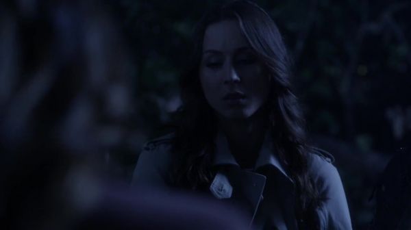 PLL_S04E15_720p_JACK_Up_DownloadSeriesHere_1669.jpg