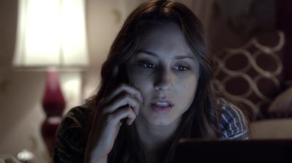 PLL_S04E17_720p_JACK_Up_DownloadSeriesHere_0164.jpg
