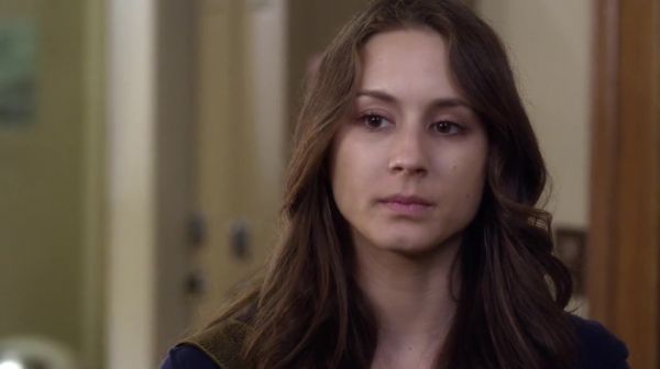 PLL_S04E17_720p_JACK_Up_DownloadSeriesHere_0640.jpg