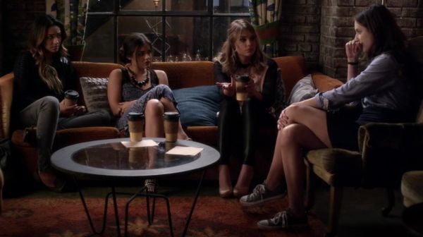 PLL_S04E18_720p_JACK_Up_DownloadSeriesHere_0253.jpg