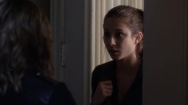 PLL_S04E18_720p_JACK_Up_DownloadSeriesHere_2067.jpg