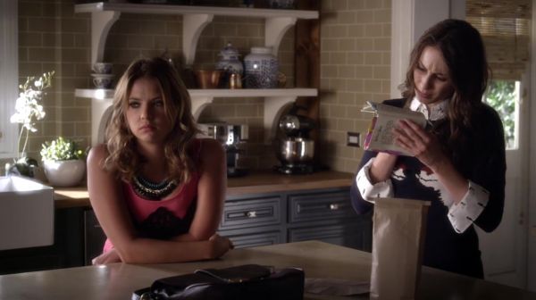 PLL_S04E19_720p_JACK_Up_DownloadSeriesHere_0176.jpg