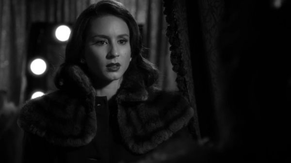 PLL_S04E19_720p_JACK_Up_DownloadSeriesHere_2105.jpg