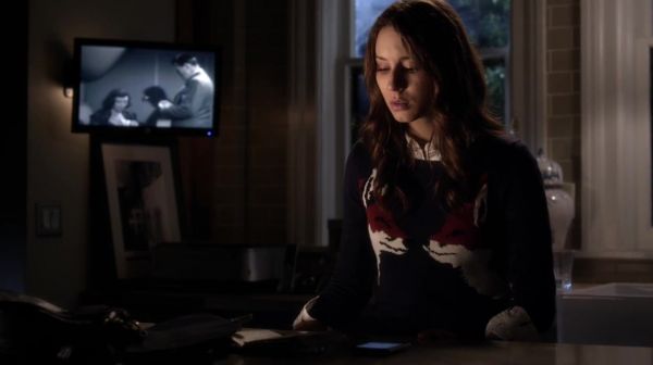 PLL_S04E19_720p_JACK_Up_DownloadSeriesHere_2415.jpg