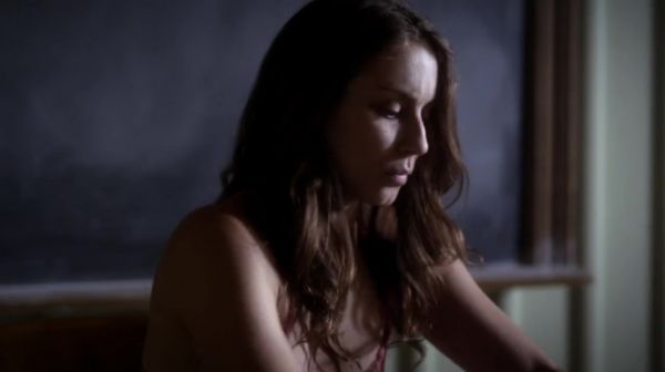 PLL_S04E20_720p_JACK_Up_DownloadSeriesHere_0099.jpg