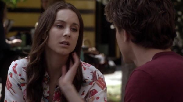 PLL_S04E20_720p_JACK_Up_DownloadSeriesHere_0579.jpg