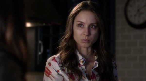 PLL_S04E20_720p_JACK_Up_DownloadSeriesHere_0637.jpg